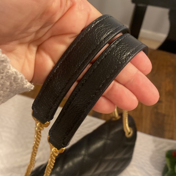 Tory Burch quilted purse - Picture 5 of 11